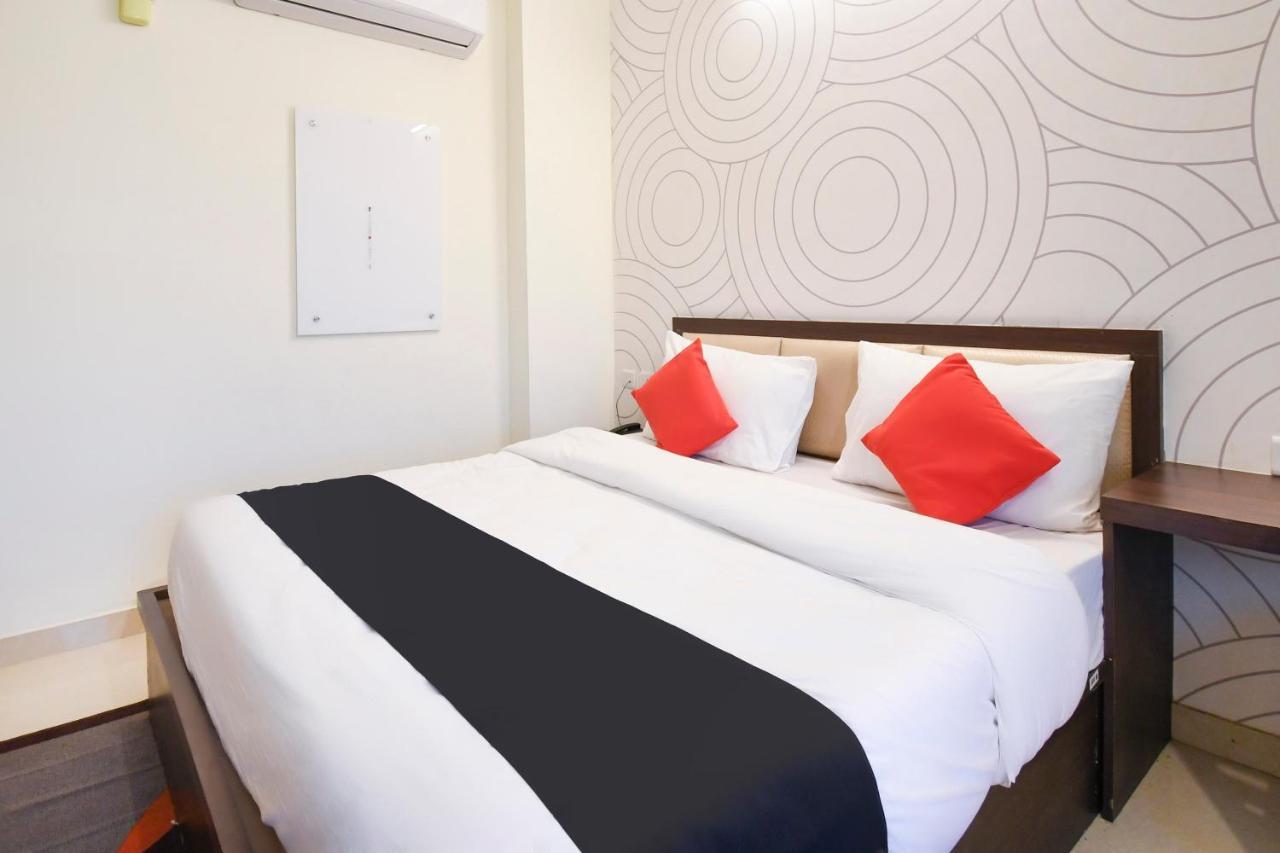 Capital O 70097 Sudha Inn Lucknow Esterno foto