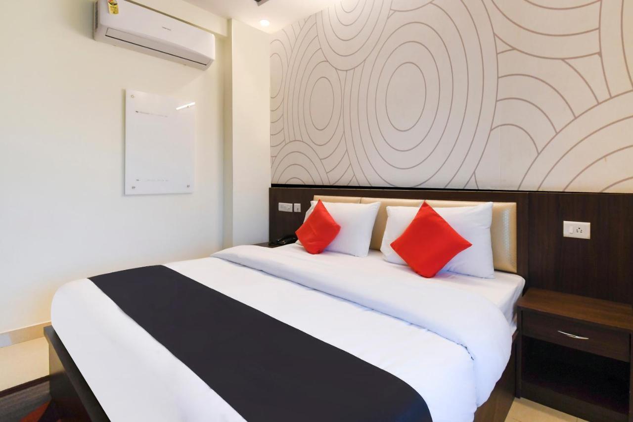 Capital O 70097 Sudha Inn Lucknow Esterno foto